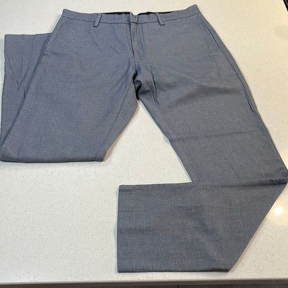 Nordstrom Mens 32x32 Athletic Fit Non Iron Textured Chino Pants Blue Gray
